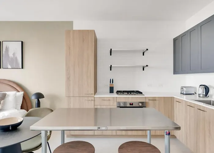W Loop Studio W Gym Coworking Nr Uic Chi-751 * Chicago